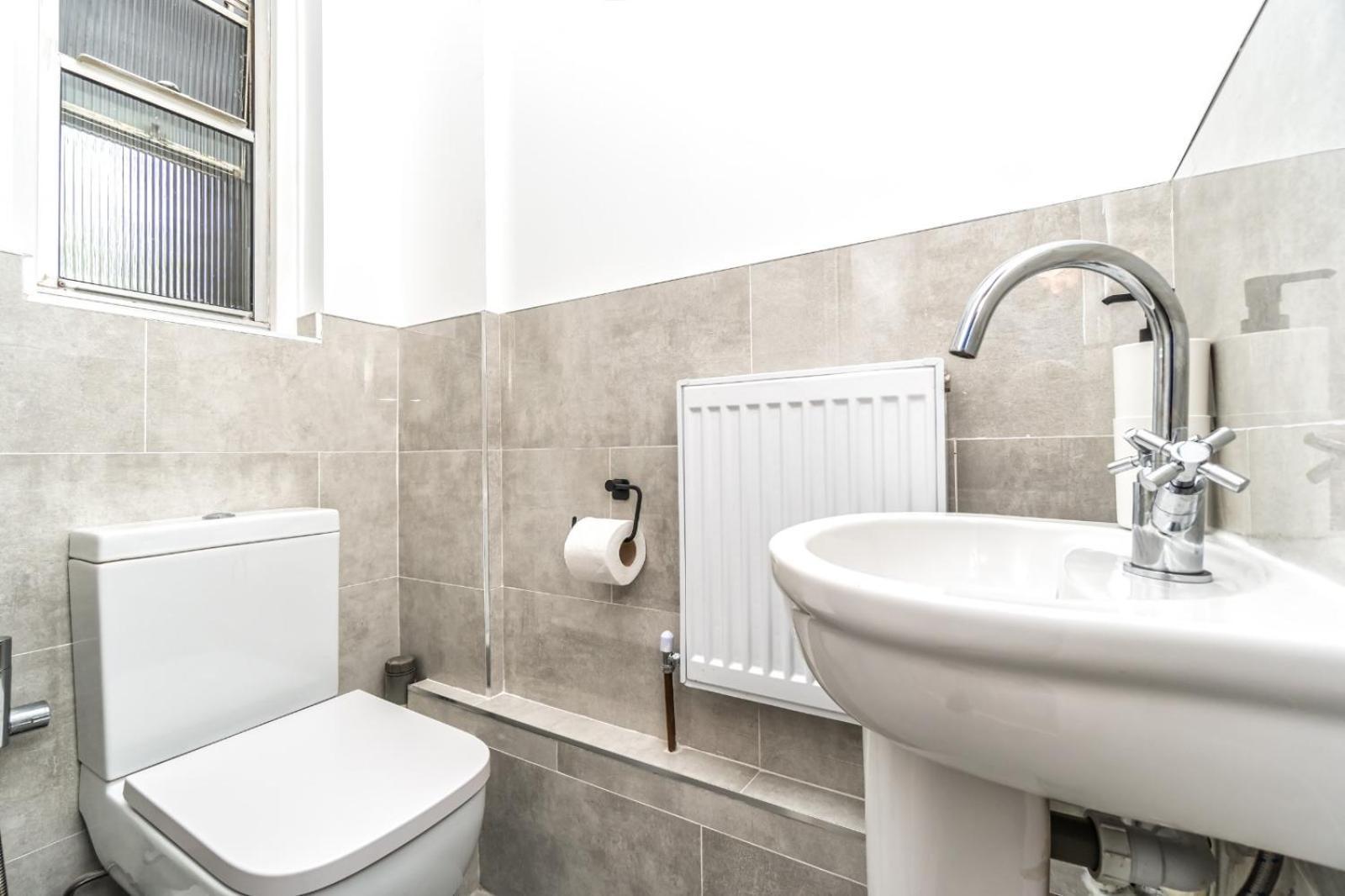 Cosy Guest House In Whitechapel Londra Dış mekan fotoğraf